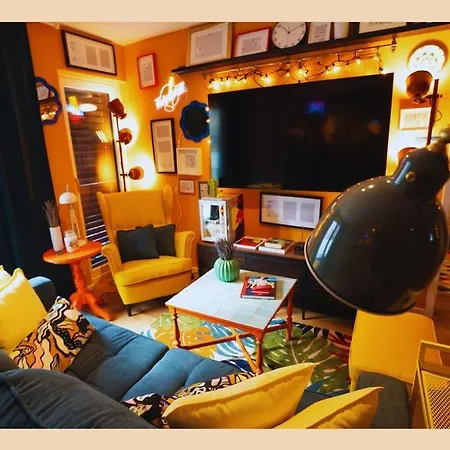 The Ikea Apartman